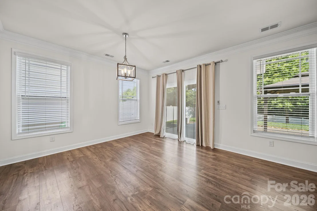 Photo of 695 Belle Grove Drive