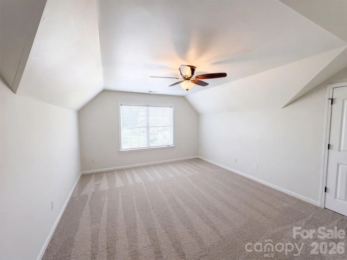Photo of 821 Pinkney Place