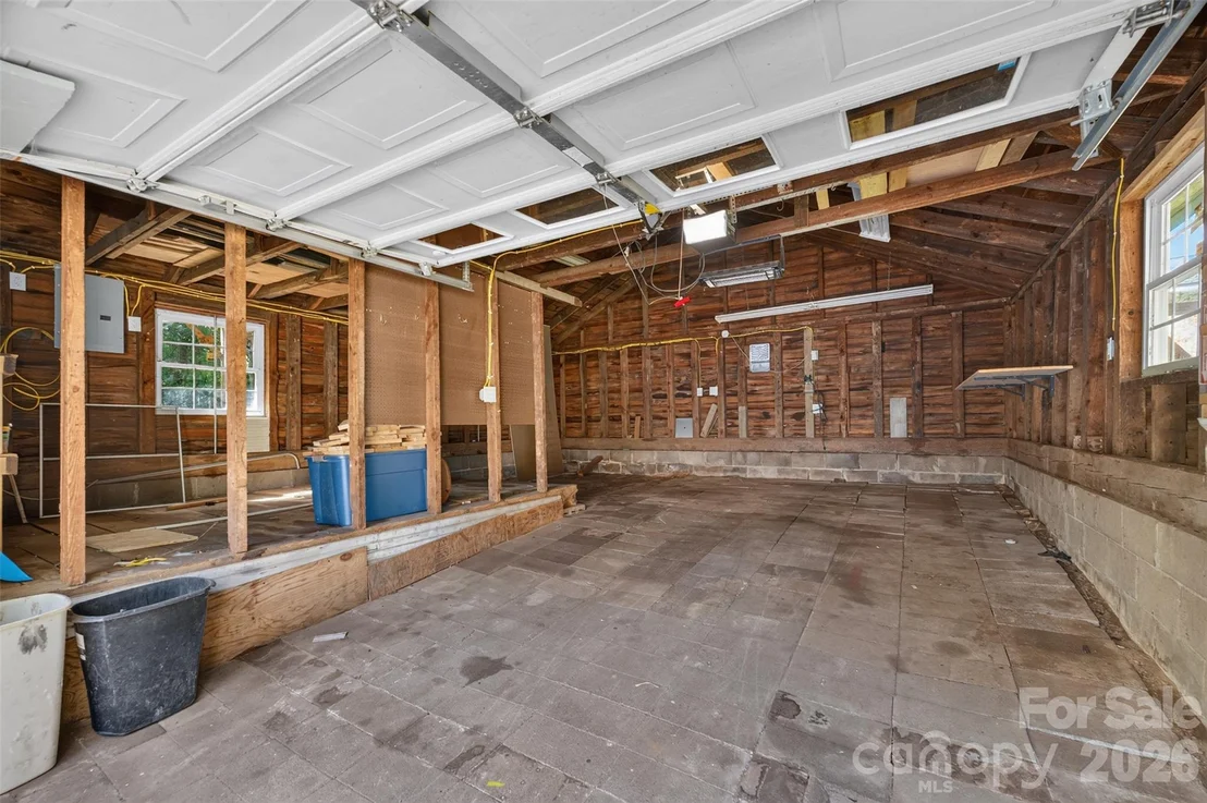 Photo of 1829 3rd Street NE