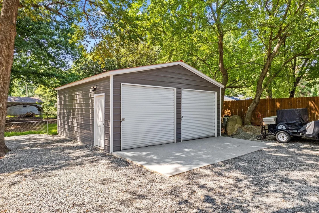 Photo of 320 Miller Drive