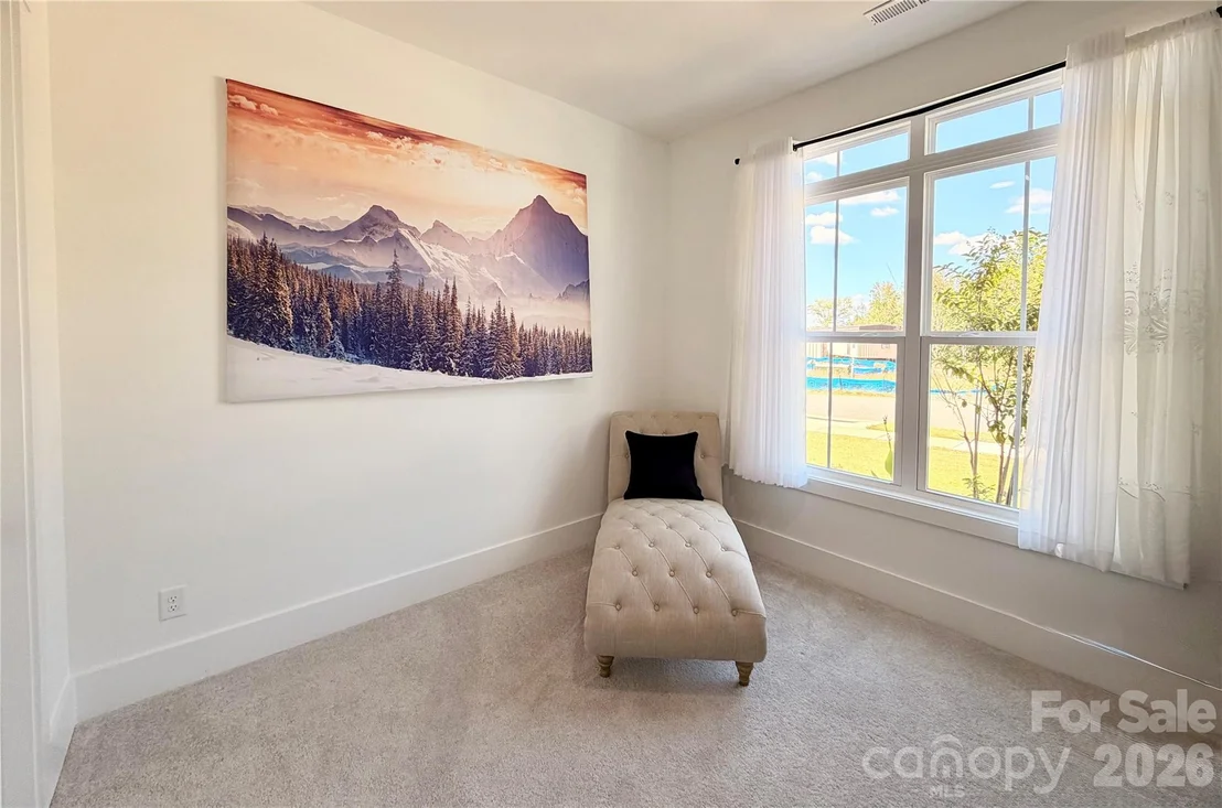 Photo of 1061 Pinecone Avenue