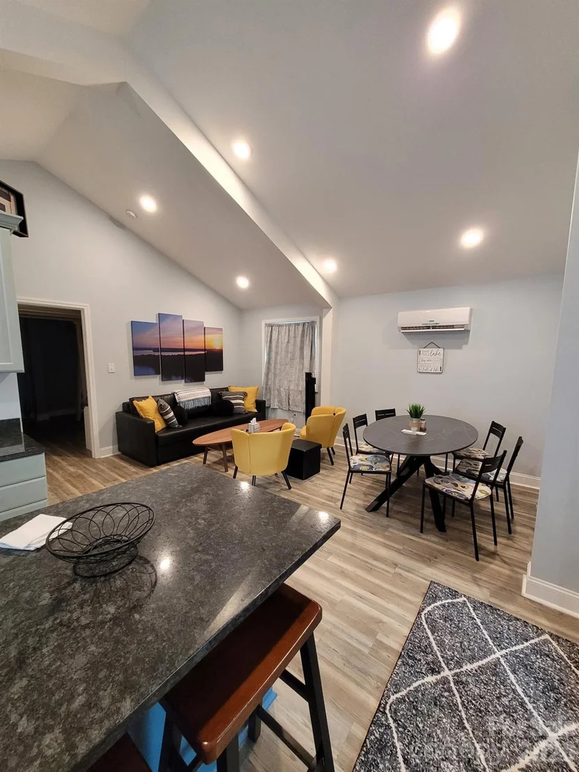 Photo of 2268 Singleton Creek Road