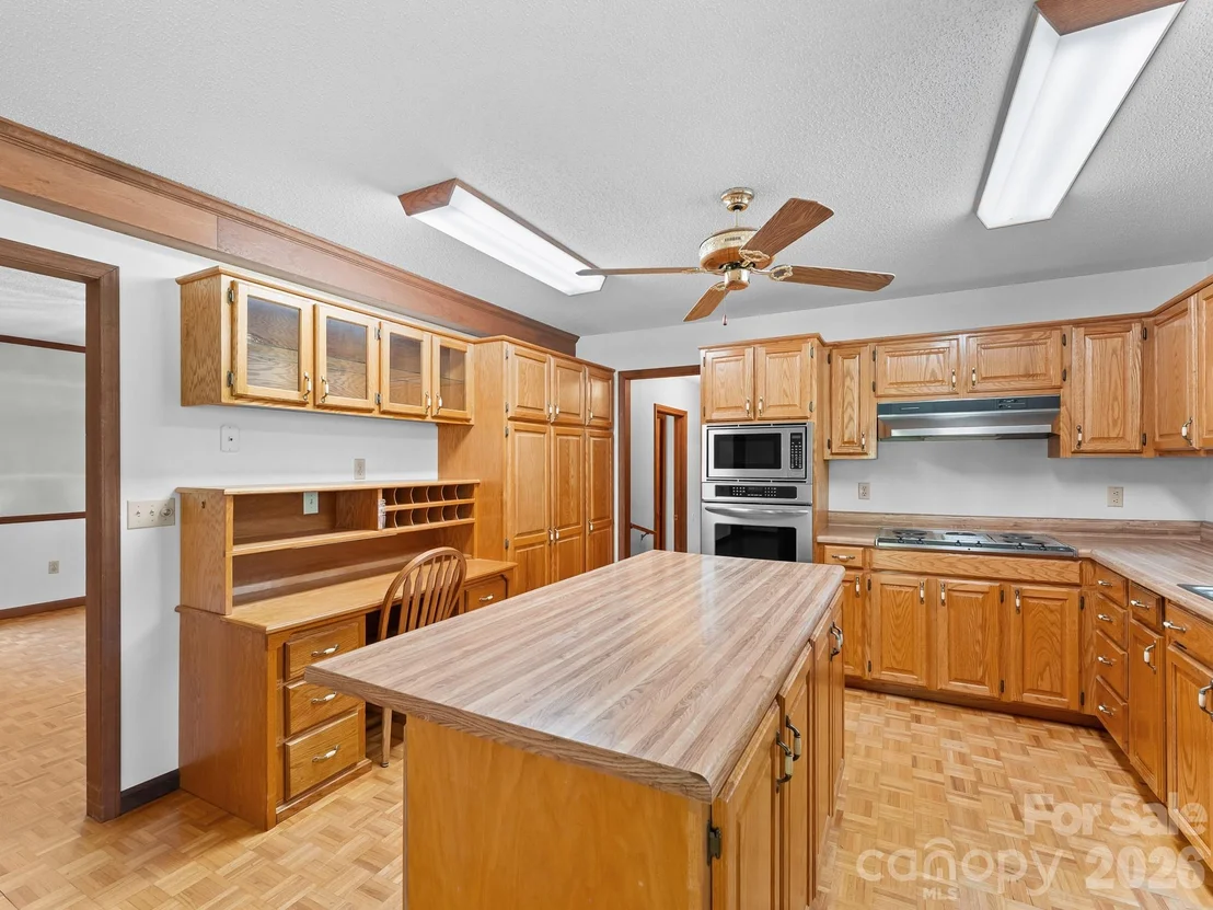 Photo of 220 Wingfield Way