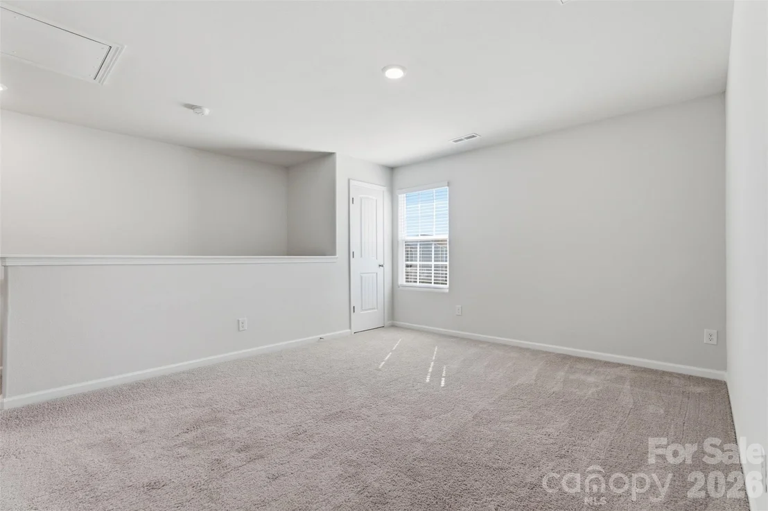 Photo of 5335 Upton Place