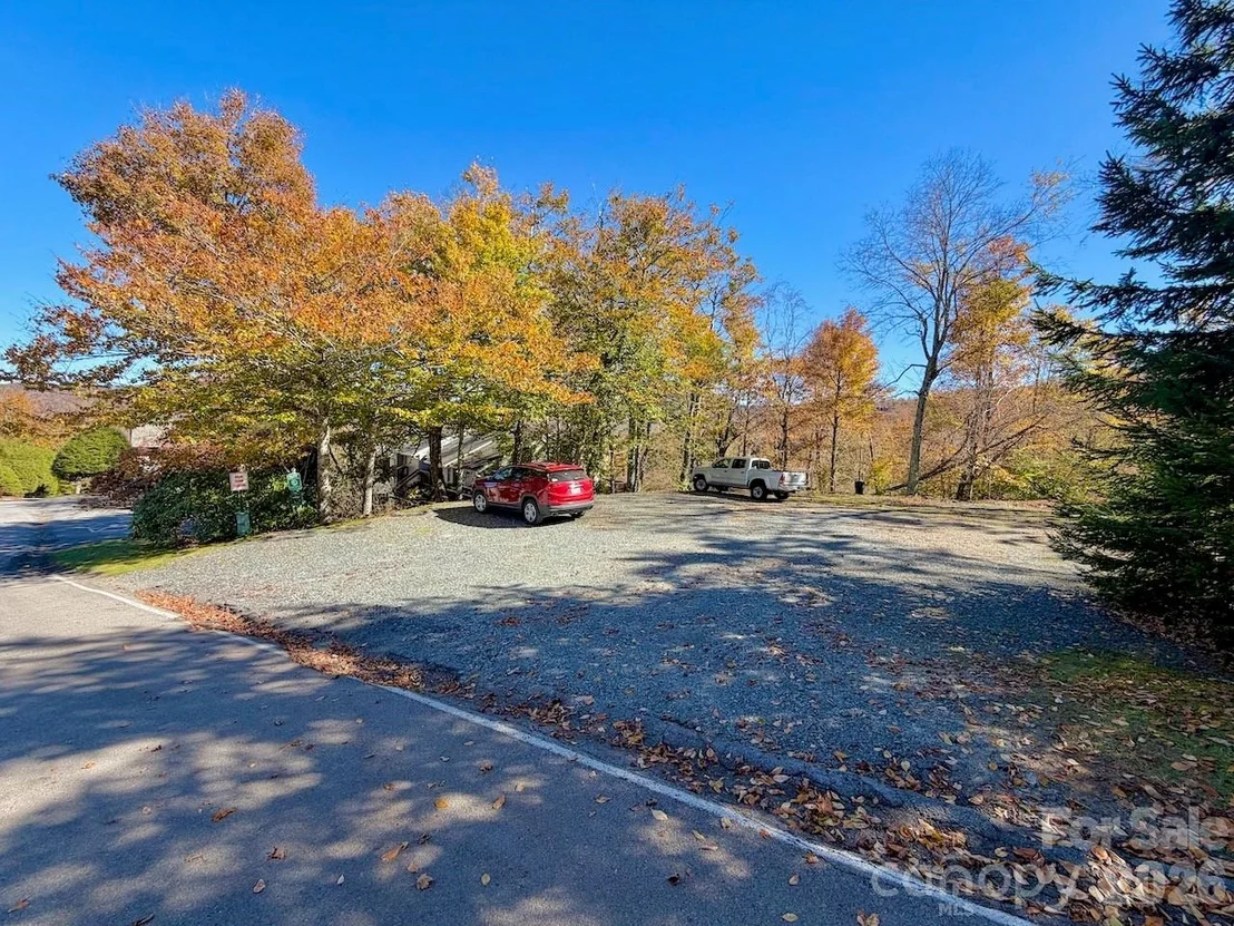 Photo of Unit D12 at 367 Skyleaf Drive