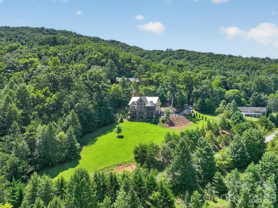 Photo of 100 Brookstone Mountain Trail