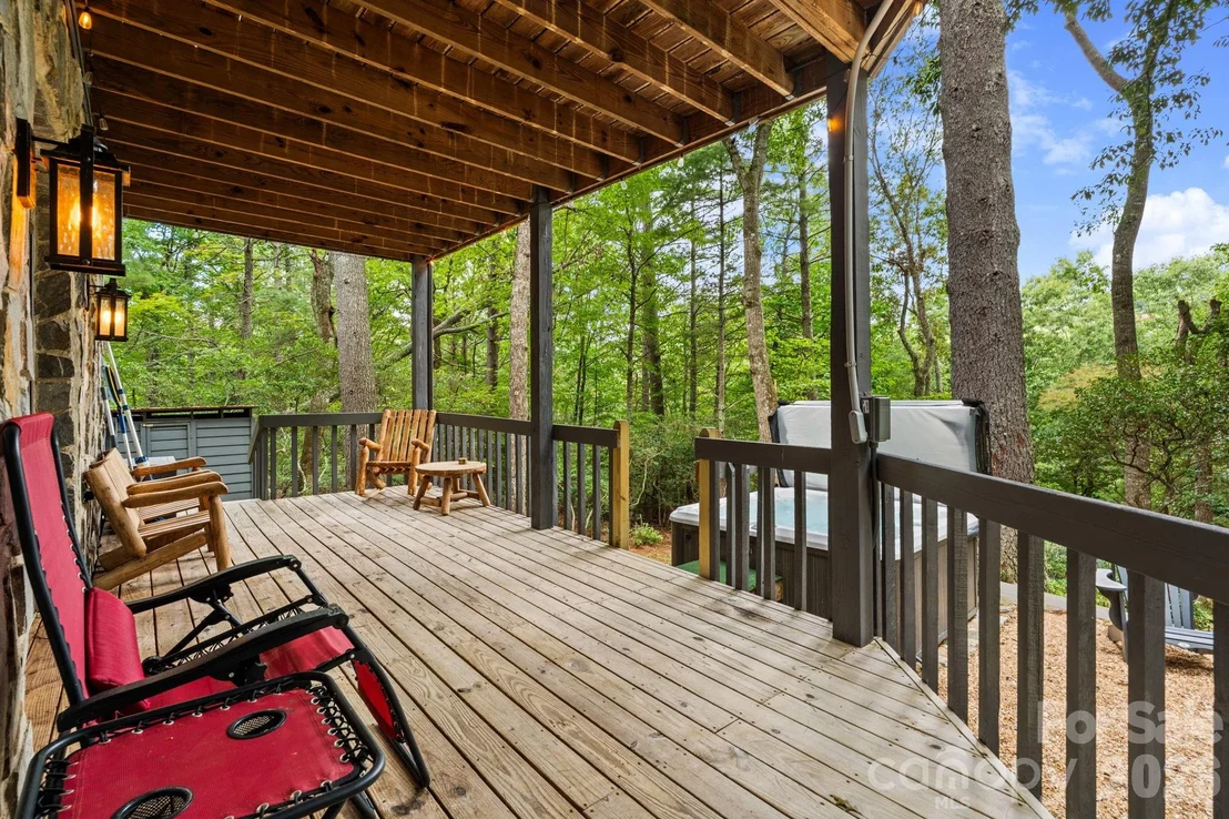 Photo of 383 Bear Ridge Trail