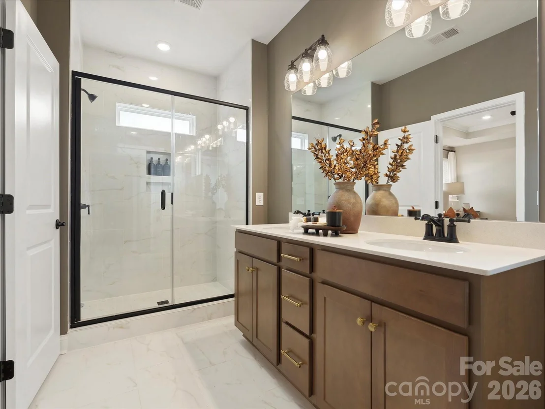 Photo of 5077 Puddle Pond Road