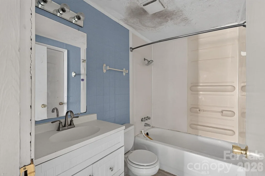 Photo of 607 Texas Trail