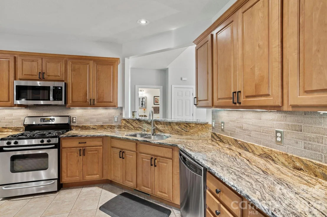 Photo of 547 Pinnacle Peak Lane