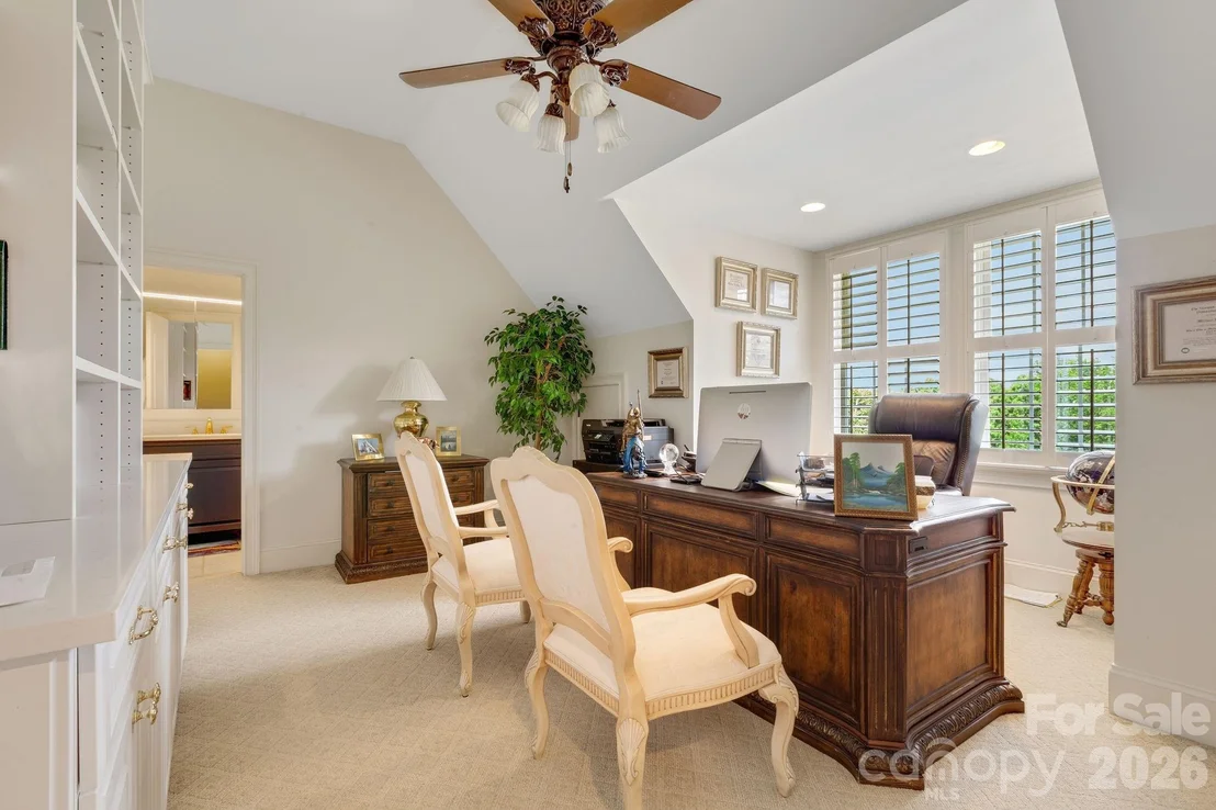 Photo of 340 Harrison Road