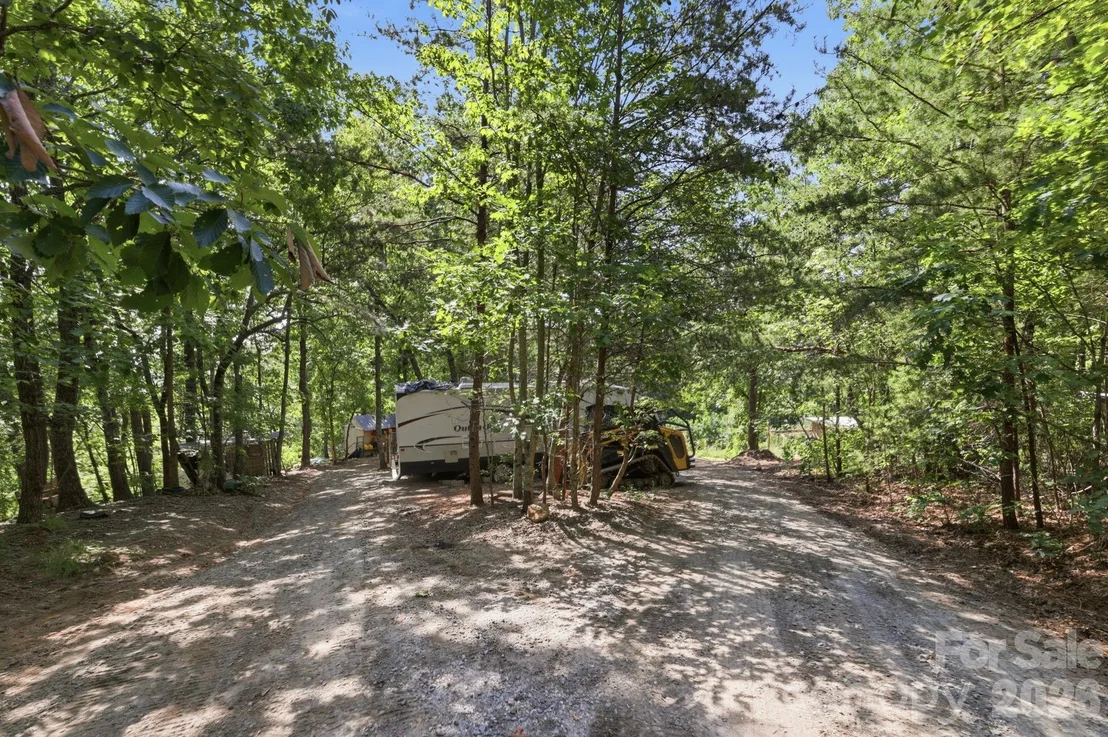 Photo of 464 Mason Road