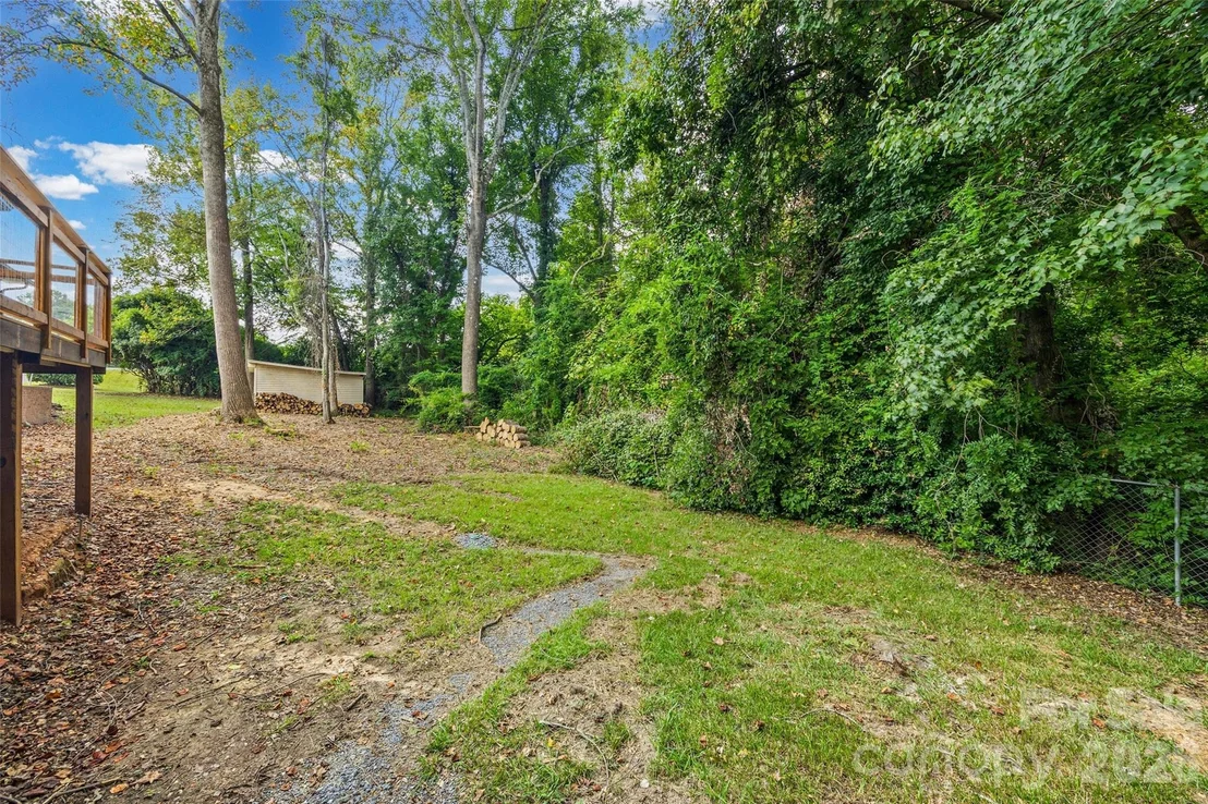 Photo of 281 Schoolside Drive