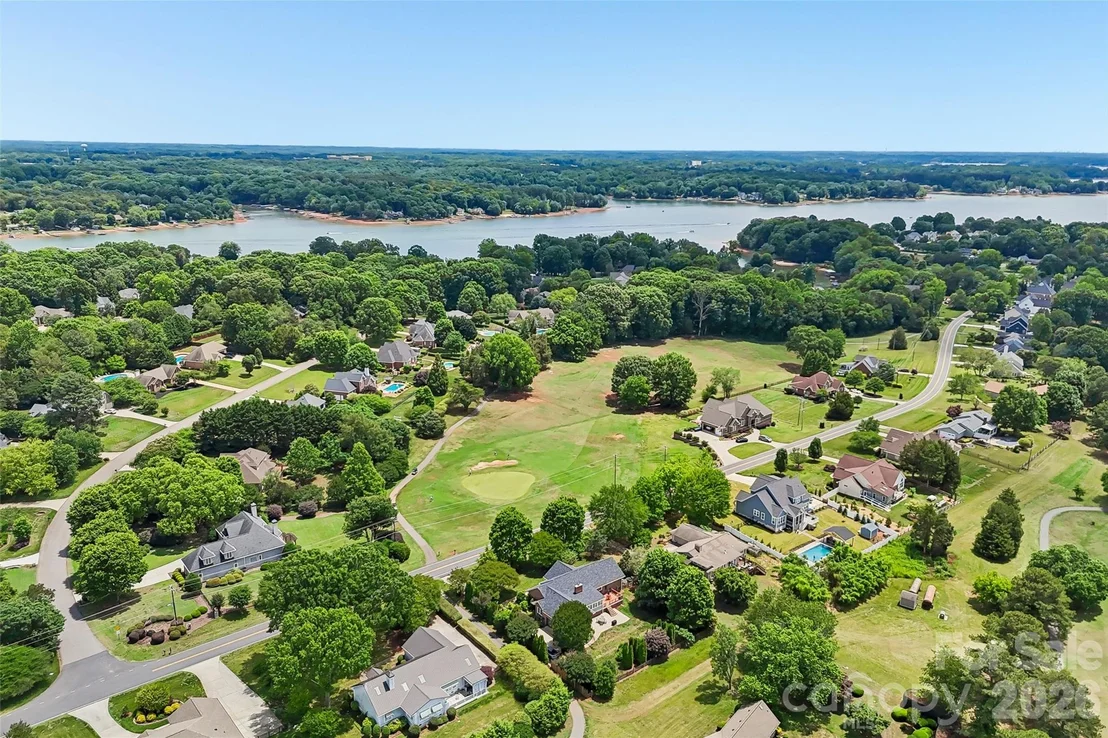 Photo of 320 Canvasback Road