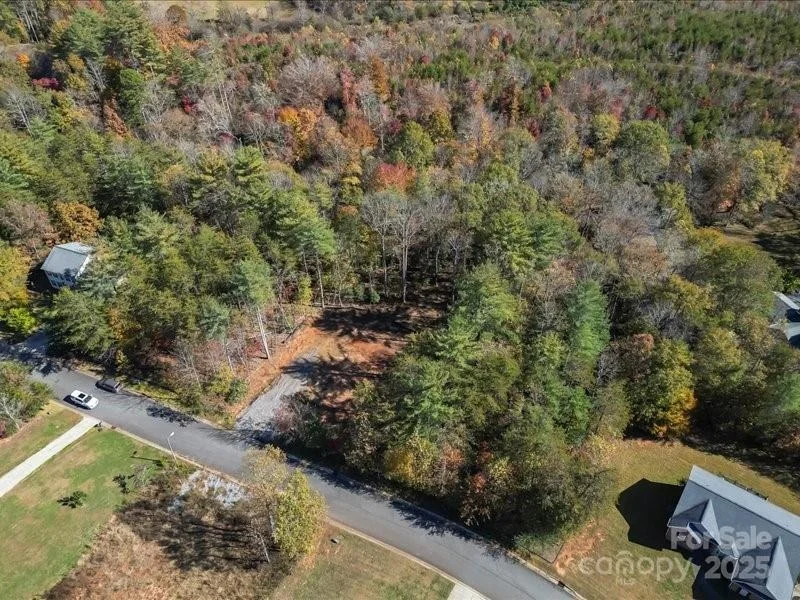 Photo of 302 Winding Creek Drive