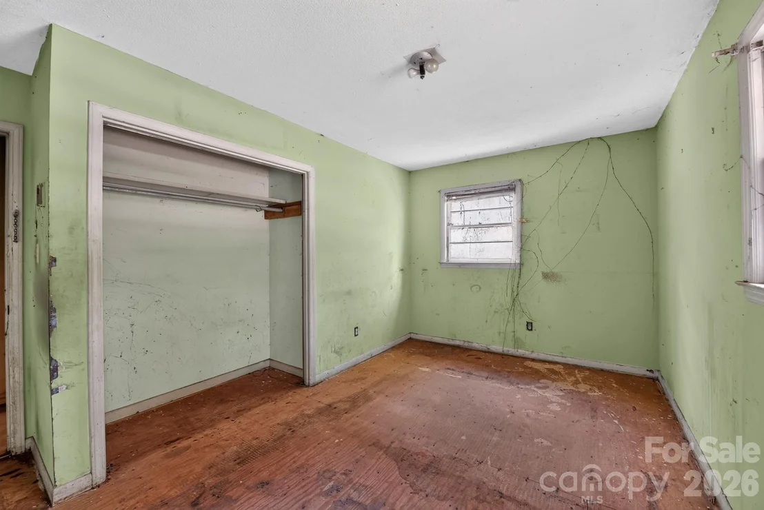 Photo of 1393 Field Circle
