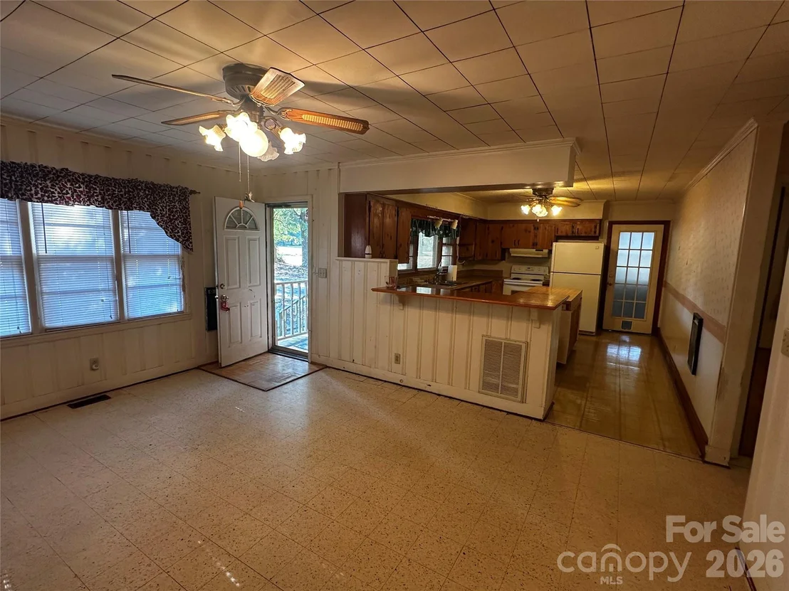 Photo of 1093 Evans Mill Road