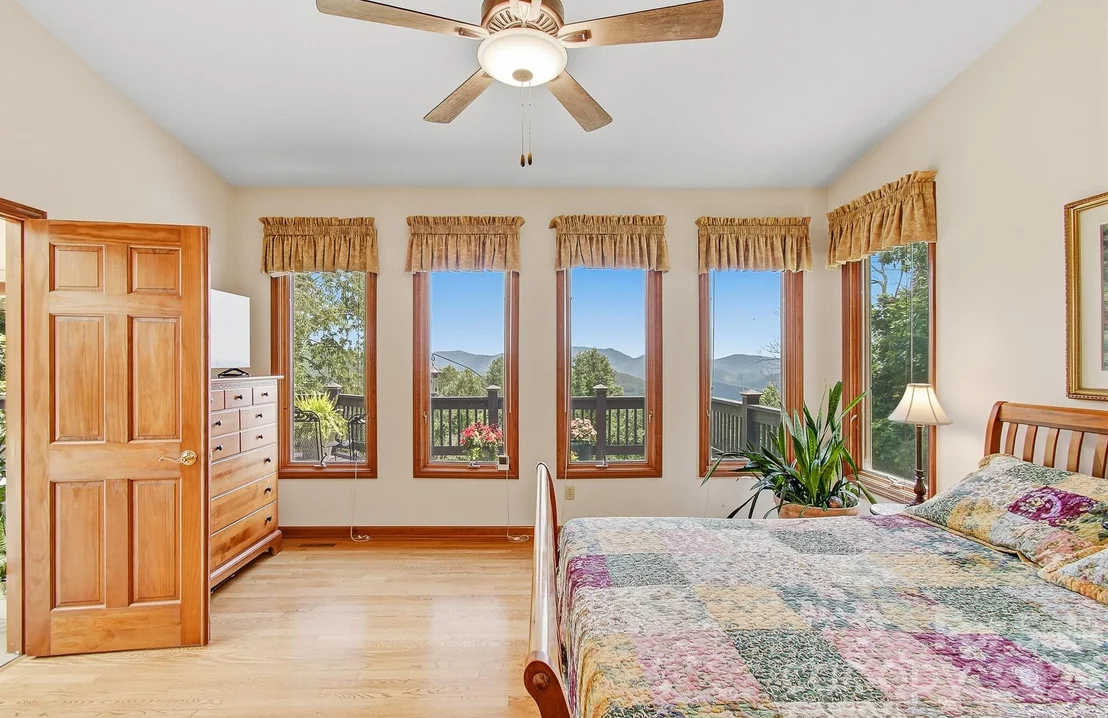 Photo of 112 Windy Gap Road