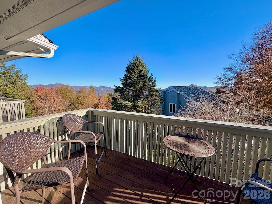 Photo of Unit D12 at 367 Skyleaf Drive