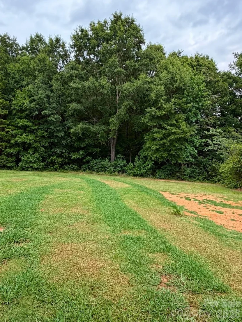 Photo of 185 Coot Sistare Road