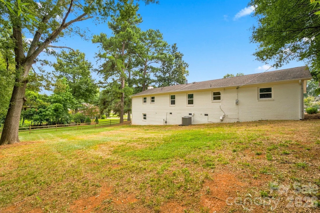 Photo of 656 Harrell Street