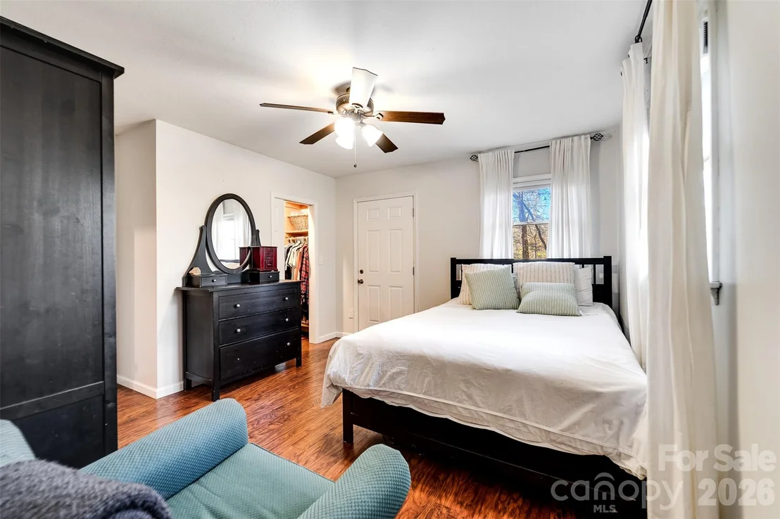 Photo of 115 Indian Trail