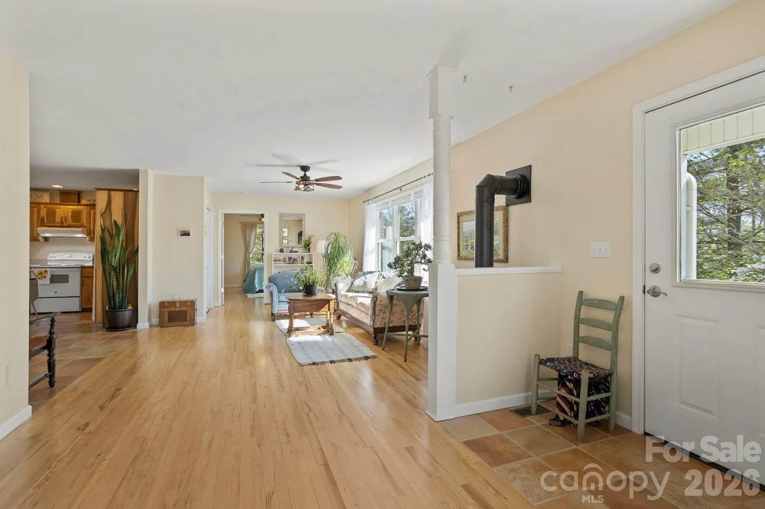 Photo of 367 Crescent Street