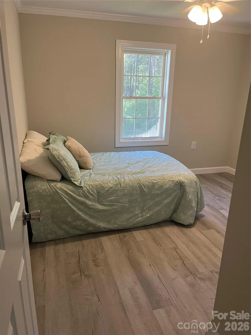 Photo of 581 Sutton Spring Road