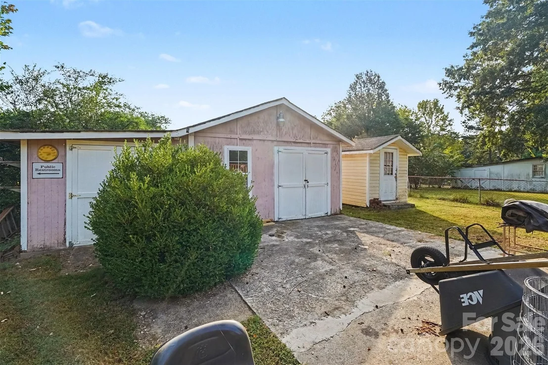 Photo of Unit 21 at 15229 Comanche Lane