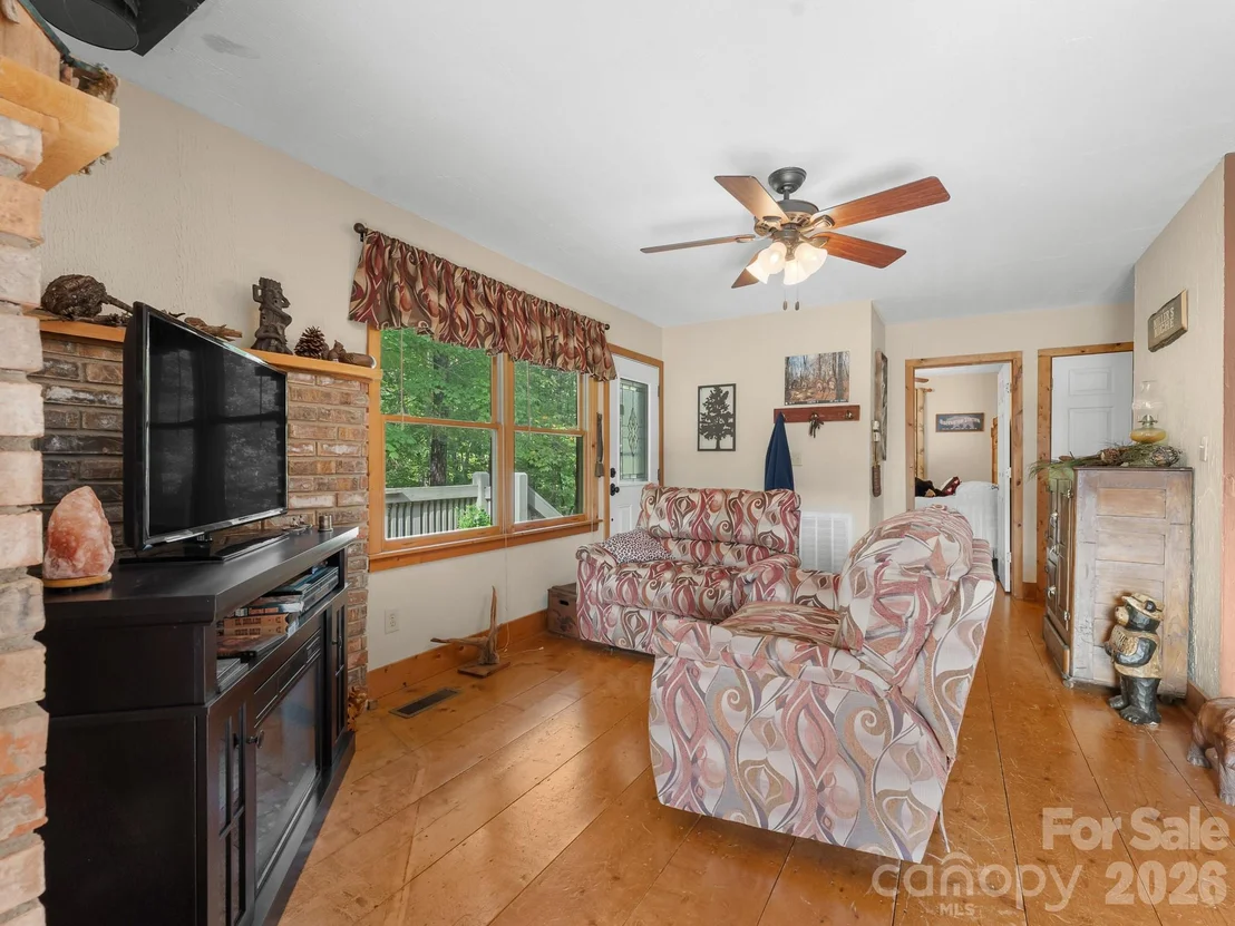 Photo of 600 Piney Gate Road