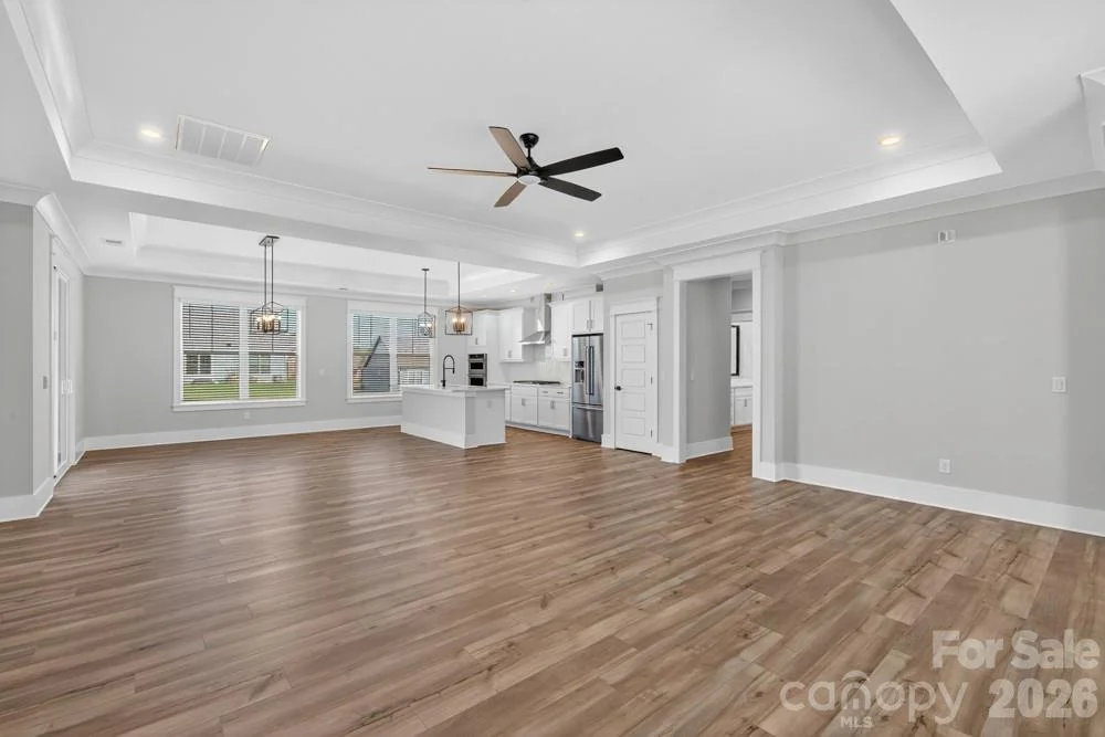 Photo of 1652 Dresden Drive