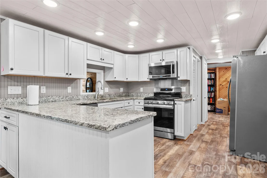 Photo of 180 Longview Road