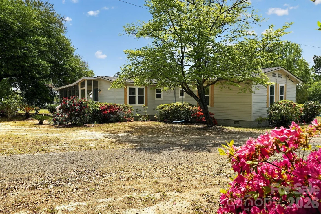 Photo of 1724 Camp Shelor Drive
