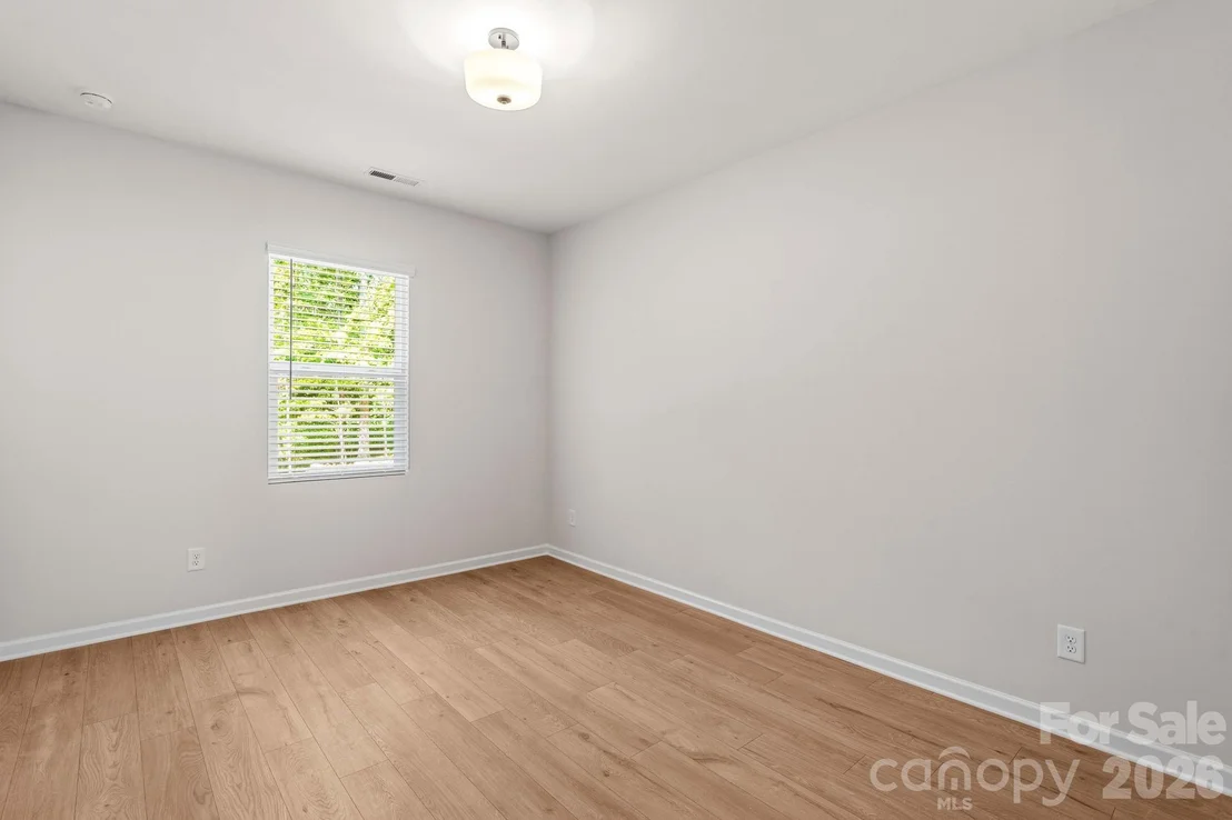 Photo of 307 Sowers Ferry Road
