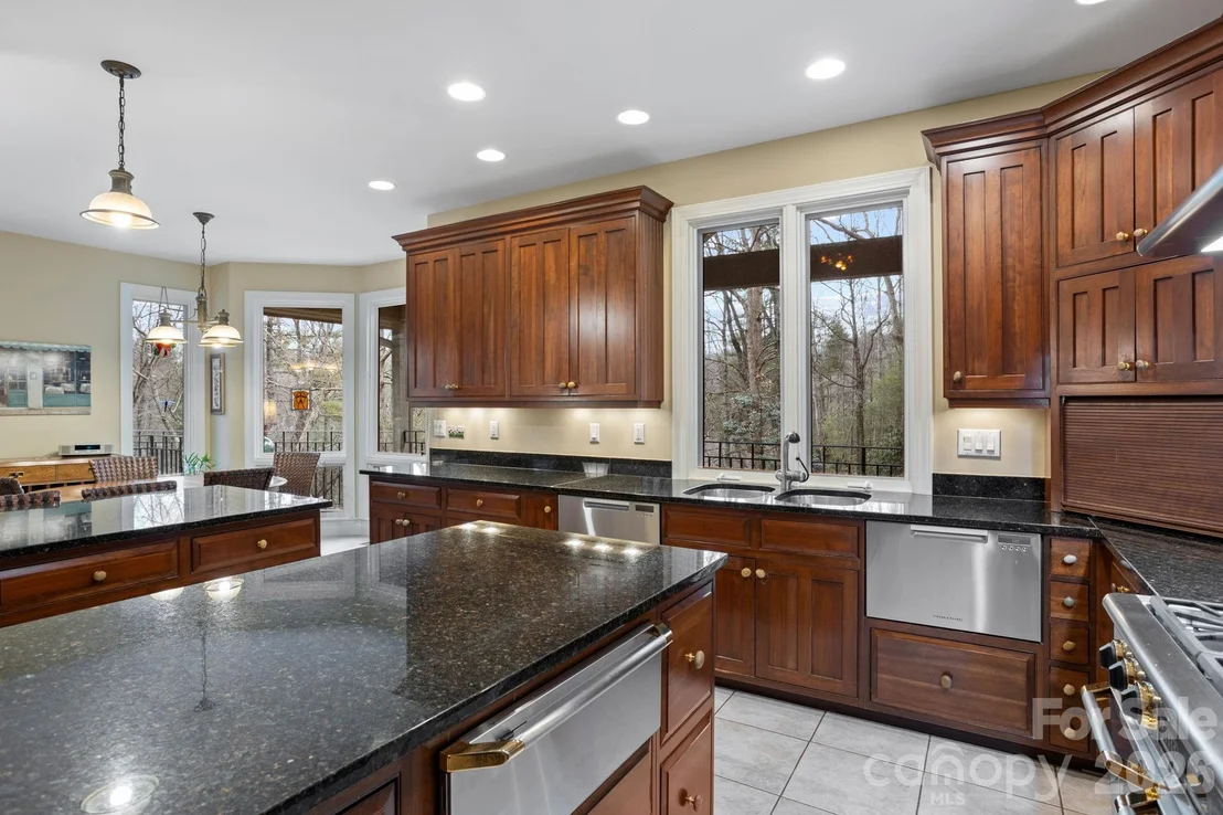 Photo of 175 Overlook Drive