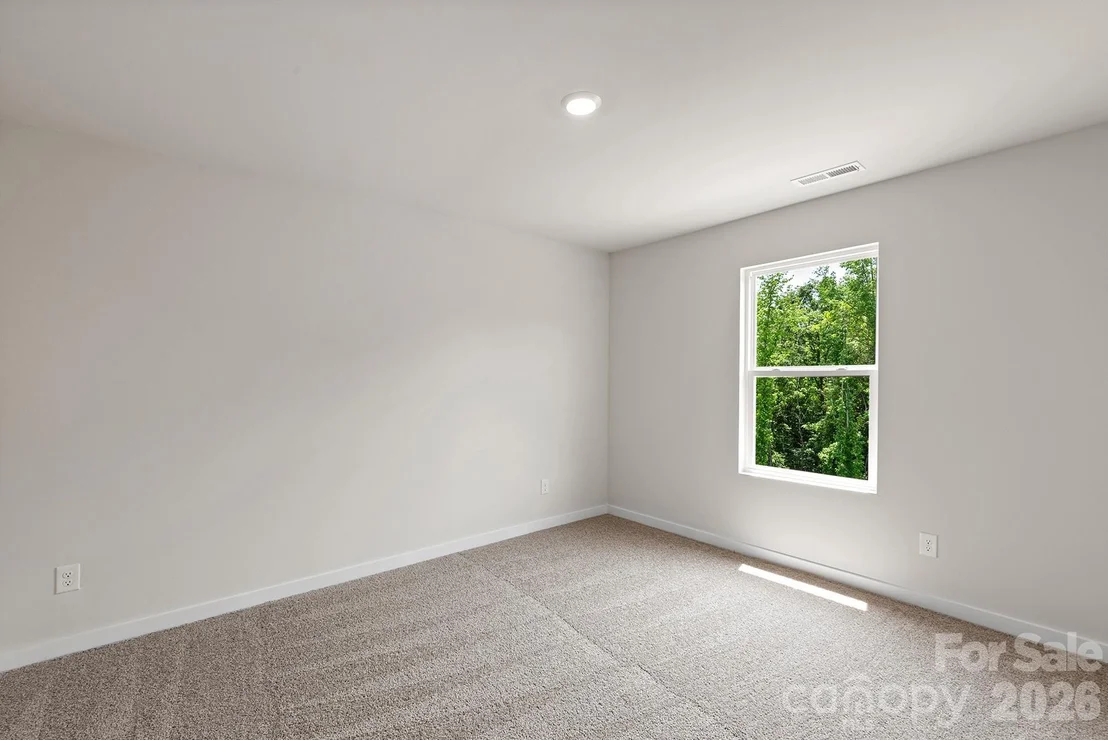 Photo of 710 Willow Estates Drive