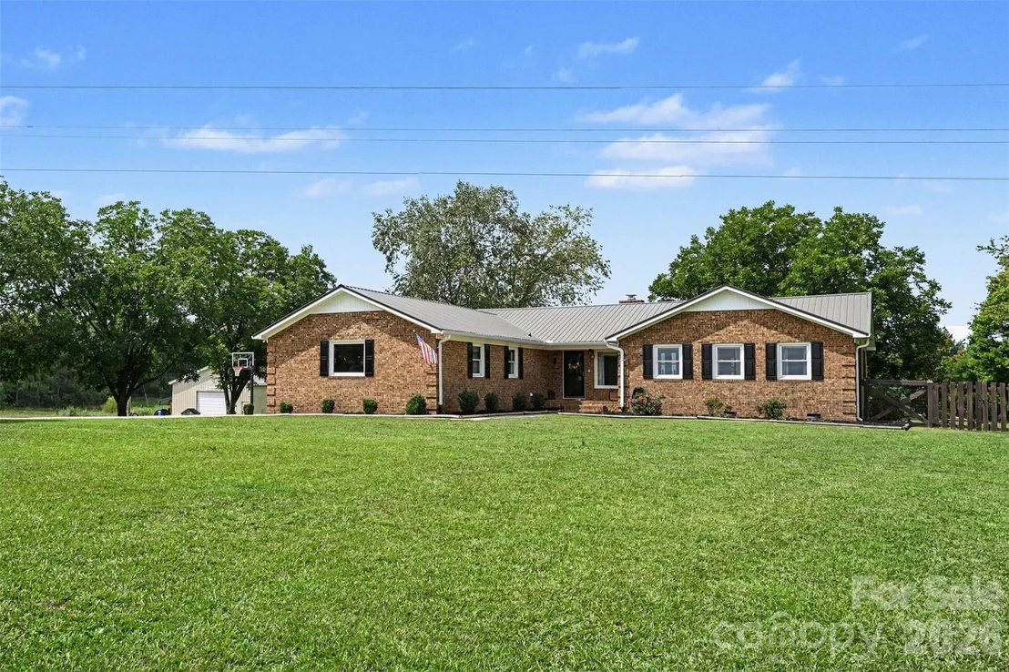 Photo of 5718 White Store Road