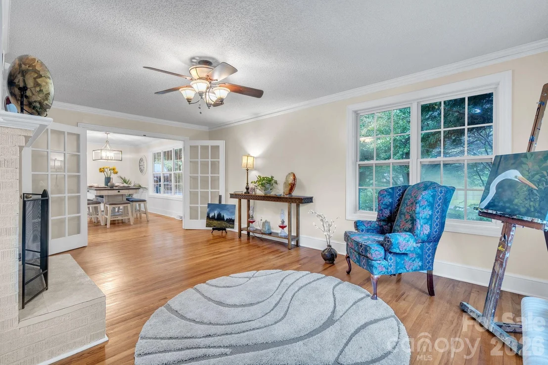 Photo of 103 Forest Avenue