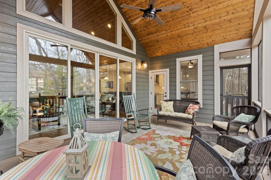 Photo of 719 Overlook Drive