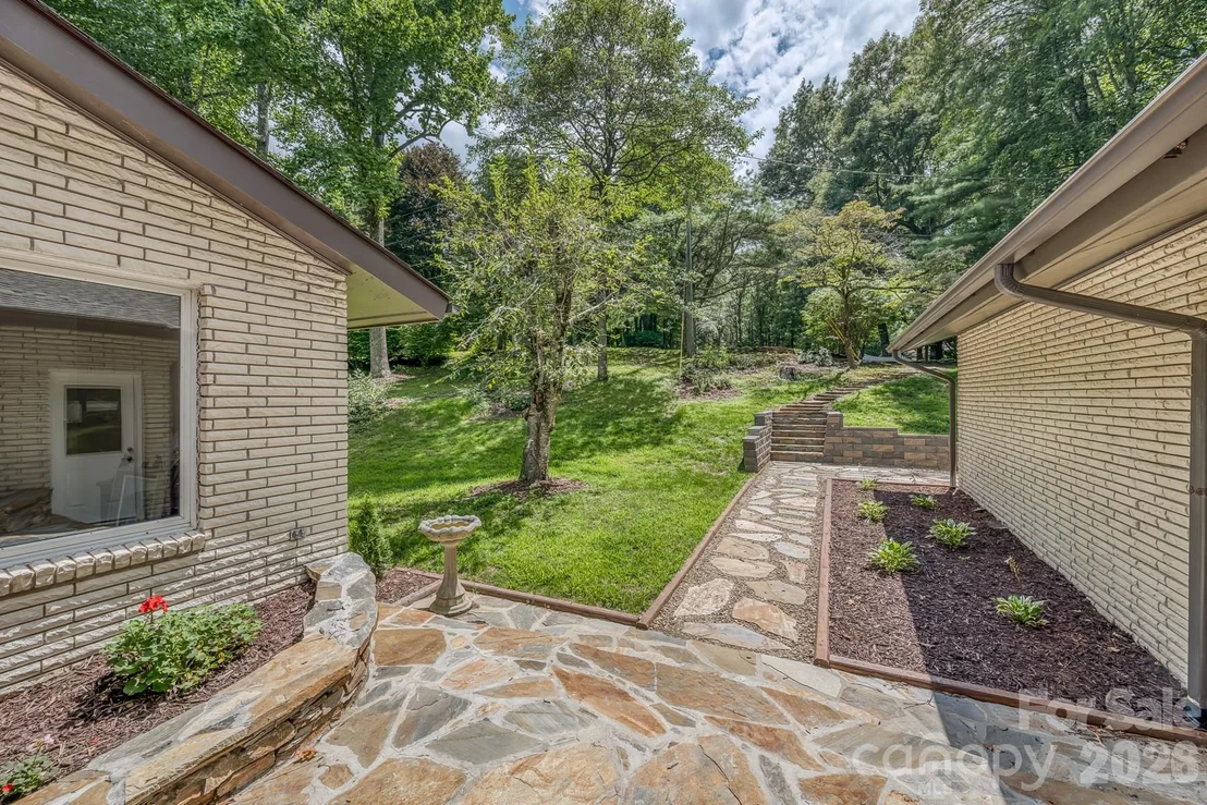 Photo of 294 Martha Drive