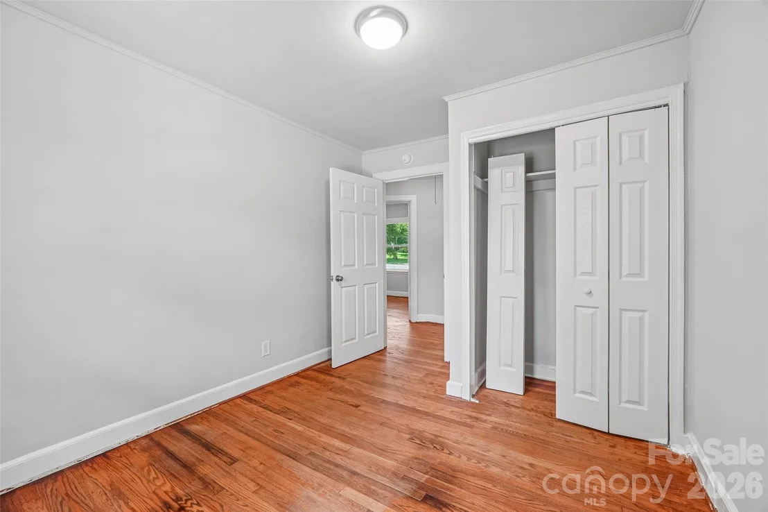 Photo of 808 Lowery Street