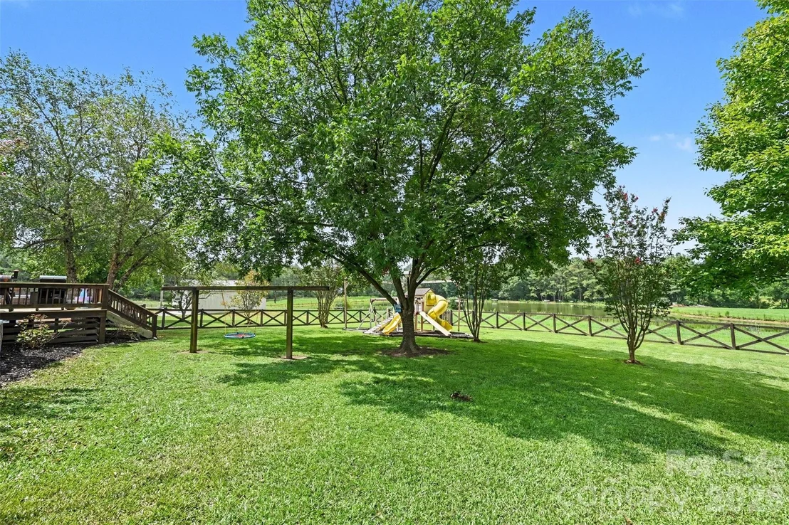 Photo of 5718 White Store Road