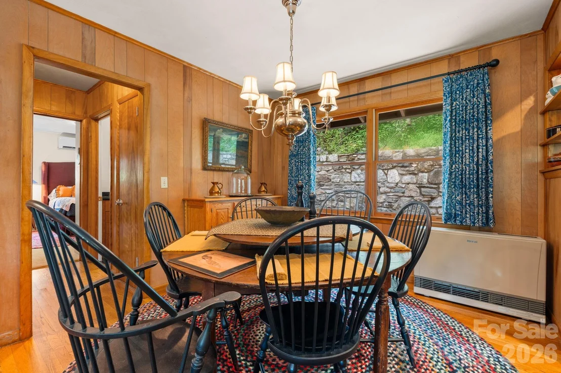 Photo of 168 Mountain View Drive