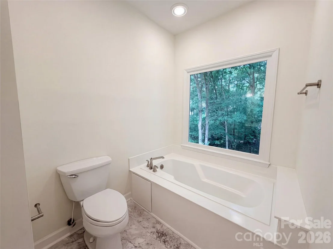 Photo of 5908 Bookbinders Lane