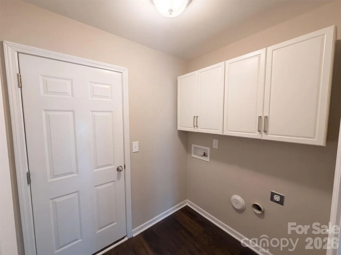 Photo of 838 Sorrel Lane
