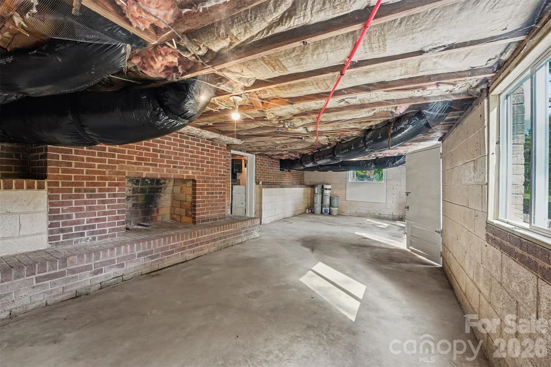 Photo of 1902 19th Avenue NE