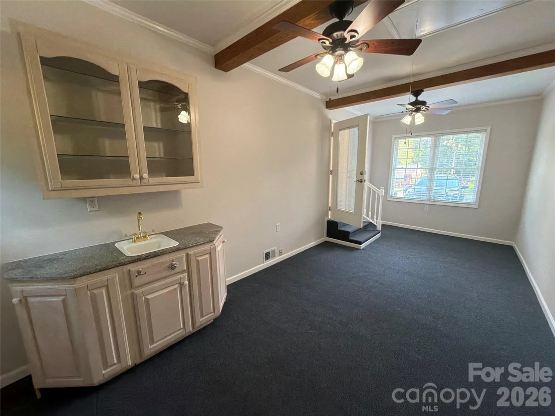 Photo of 1030 Mclaughlin Drive