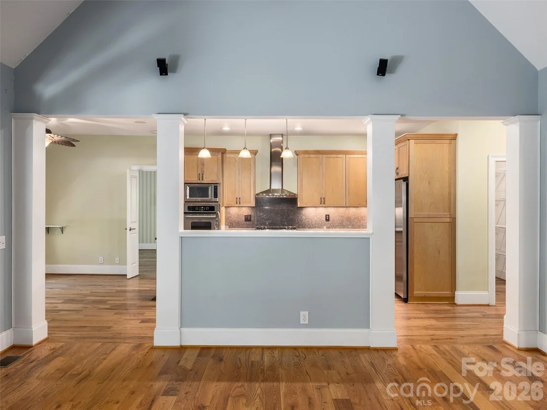 Photo of 620 N Highland Road