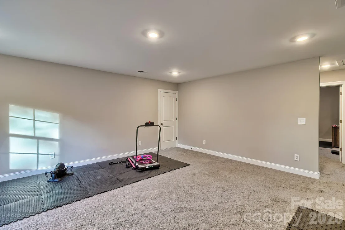 Photo of 4922 Bethune Road