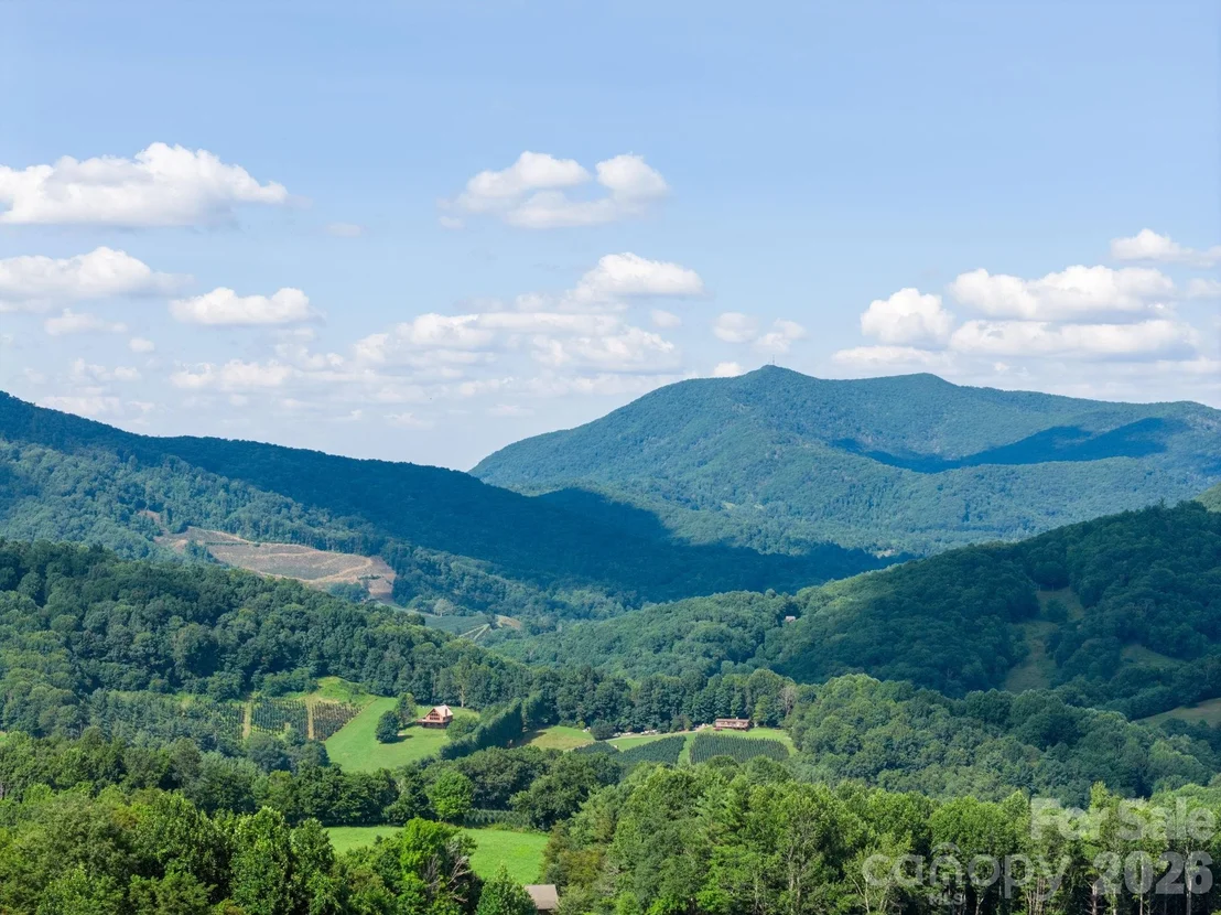 Photo of 1013 Perry Road